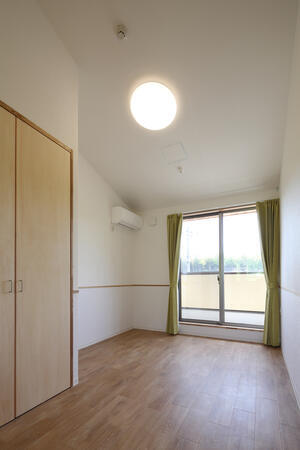 ネオライフサポート　障がい者グループホーム（世話人/パート）の支援員求人メイン写真4