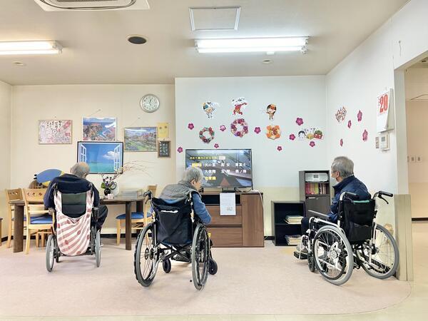 住宅型有料老人ホームひまわりの郷あすみが丘（常勤）の介護福祉士求人メイン写真2