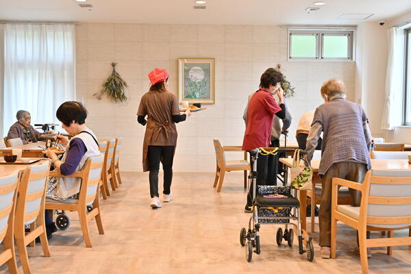 おおるり富塚（パート） の介護職求人メイン写真4