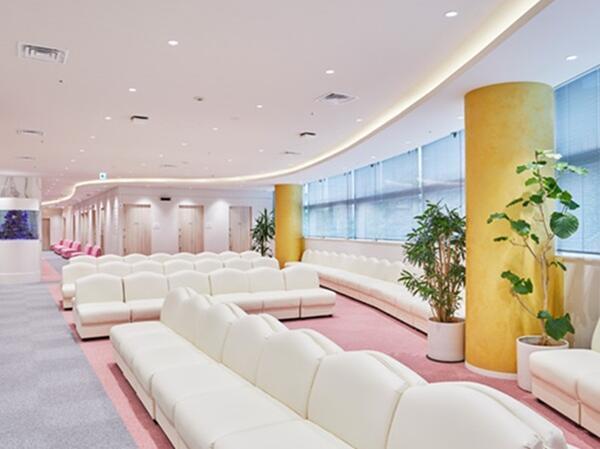 新赤坂クリニック青山(常勤)の臨床検査技師求人サブ写真1