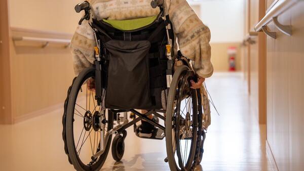 24訪問看護ステーション夏見台（常勤）の看護師求人メイン写真2