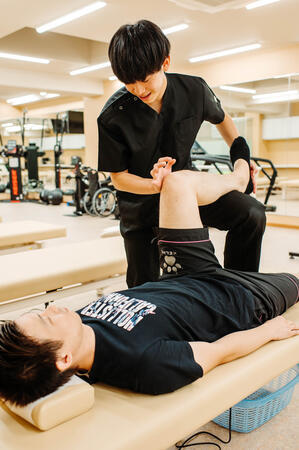 SOL整形外科世田谷スポーツクリニック（常勤）の医療事務求人メイン写真2