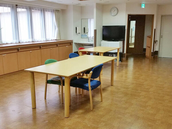 特別養護老人ホーム　高ケ坂ひかり苑（常勤）の看護師求人メイン写真5