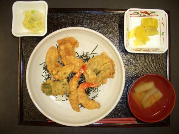 有料老人ホーム青空（夜勤専従/パート）の介護職求人メイン写真5