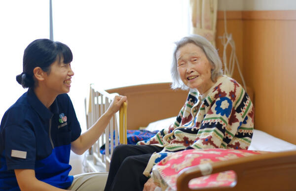 特別養護老人ホームあおぞら（パート）の介護福祉士求人の写真