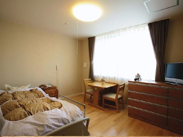 有料老人ホームゆうらいふ長浜（常勤）の介護福祉士求人メイン写真3