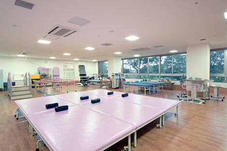 国際医療福祉大学市川病院（常勤）の理学療法士求人メイン写真3