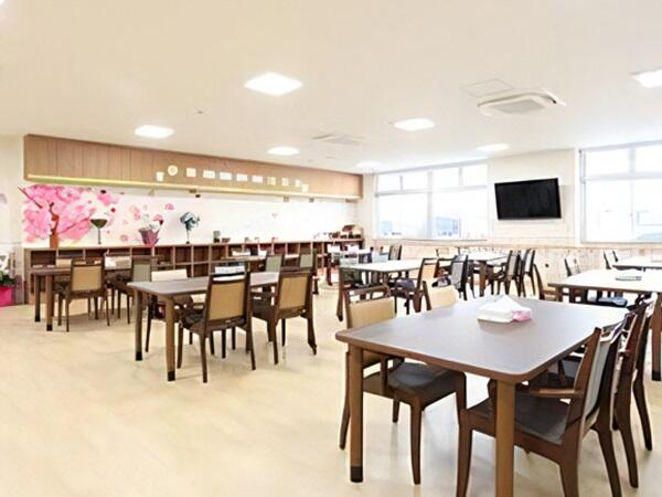 高齢者通所リハビリ施設　通所リハビリテーションFAM（パート）の准看護師求人の写真