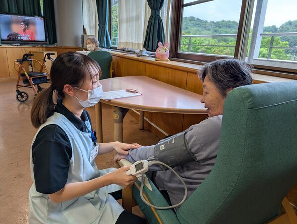 特別養護老人ホーム ユーカリの里（常勤）の介護福祉士求人メイン写真5