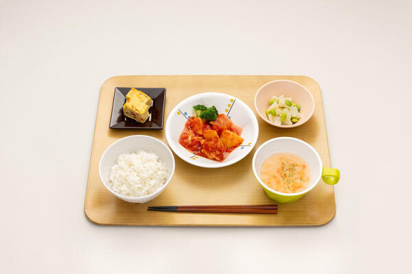 タムスデリ船橋（食品製造スタッフ/常勤）の調理補助求人メイン写真2