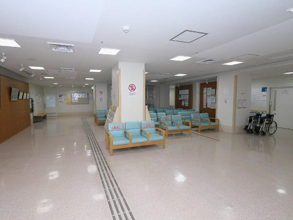 医療法人社団 青山会 青木病院（常勤）の栄養士求人メイン写真2