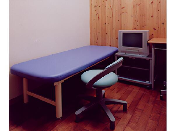 さのすこやかクリニック（パート）の准看護師求人メイン写真2