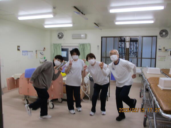 医療法人社団衿正会 生駒病院（入浴介助/常勤）の介護職求人メイン写真3