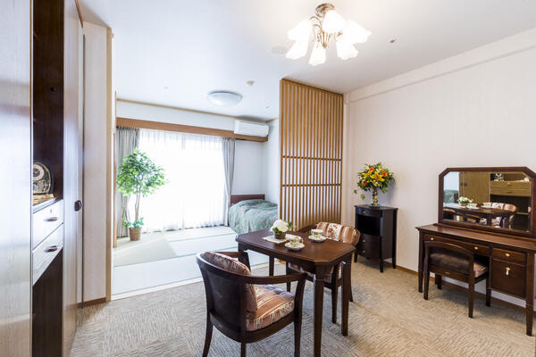 介護付き有料老人ホーム フィレンツェライフ青山（パート）のケアマネジャー求人メイン写真3