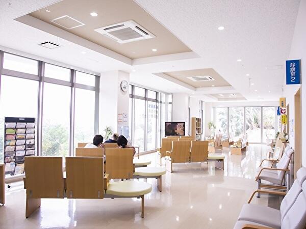 嬉野が丘サマリヤ人病院（常勤）の介護職求人メイン写真2