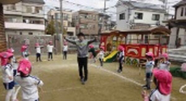 トーマスひむろ認定こども園（パート・保育士）の保育士求人サブ写真3