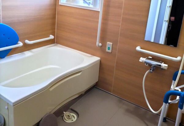 サービス付き高齢者向け住宅　夢眠つちうら（常勤）の介護職求人メイン写真3