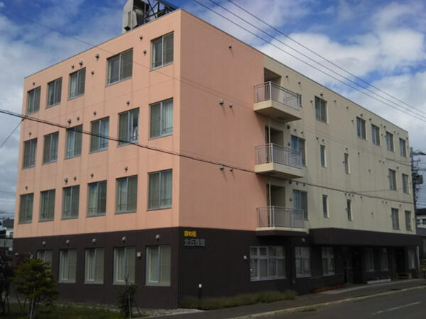 小規模多機能型居宅介護 菜の花 北丘珠館（パート）の介護福祉士求人メイン写真2