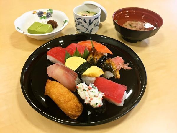 介護老人保健施設 メディコ平針（パート）の看護師求人サブ写真1