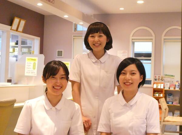 フラワー薬局白塚店（常勤） の医療事務求人メイン写真3