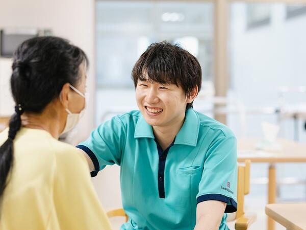 脳神経センター 大田記念病院（病棟/常勤）の看護助手求人の写真