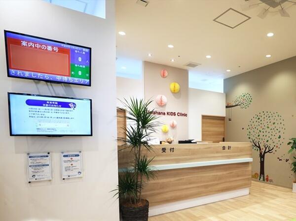 阪神西宮駅前 梅岡耳鼻咽喉科クリニック（常勤）の医療事務求人の写真