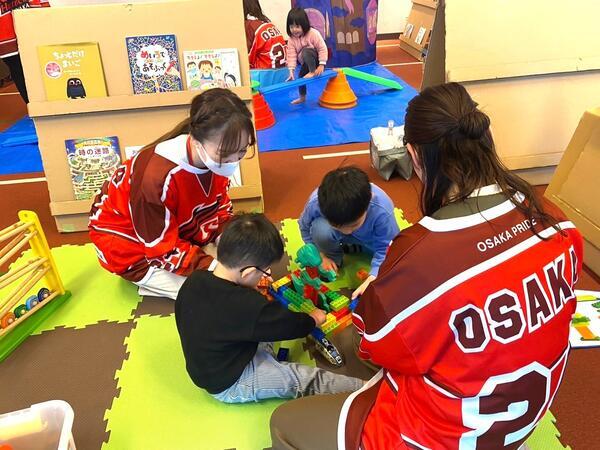 移動式保育園クルクルキッズ（運営責任者/常勤）の保育士求人の写真