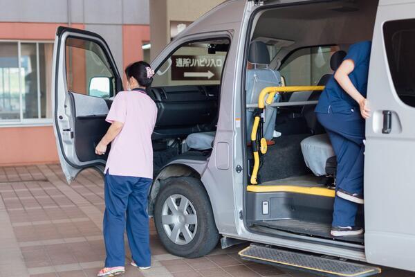 老人保健施設 清流苑（正職員）の准看護師求人メイン写真2