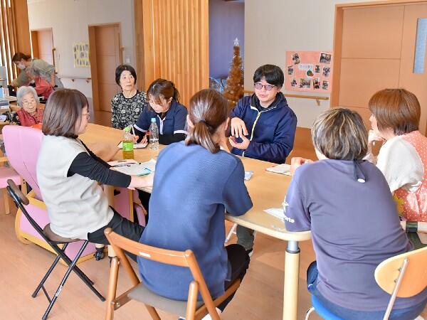 特別養護老人ホームなつぼ（パート）の介護福祉士求人メイン写真2