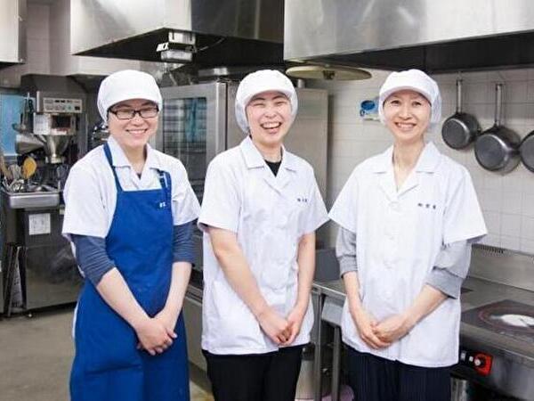 特別養護老人ホーム 光乃里（厨房/パート）の調理補助求人メイン写真4