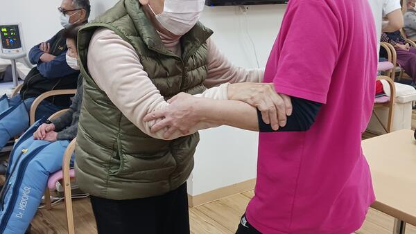 デイサービスはなまるの湯　守口店（常勤）の看護師求人の写真