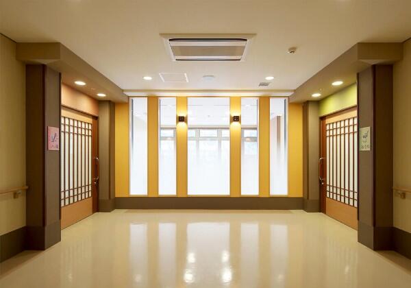 特別養護老人ホーム ケアプラザたま（常勤）の准看護師求人メイン写真2