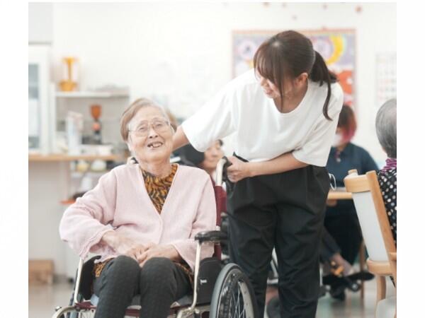 ナーシング笑和竜泉寺（常勤）の介護職求人メイン写真2