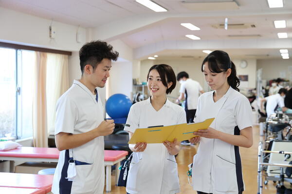 春山記念病院（常勤）の理学療法士求人メイン写真5