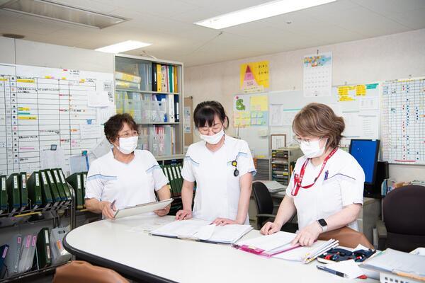 育生会横浜病院（常勤）の看護師求人メイン写真2