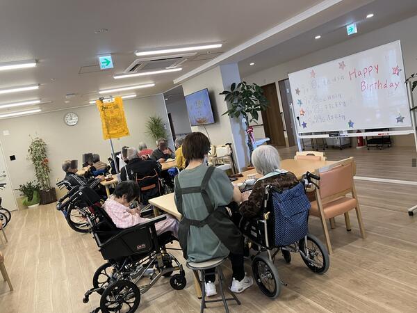 ナーシング笑和竜泉寺（パート）の介護福祉士求人の写真