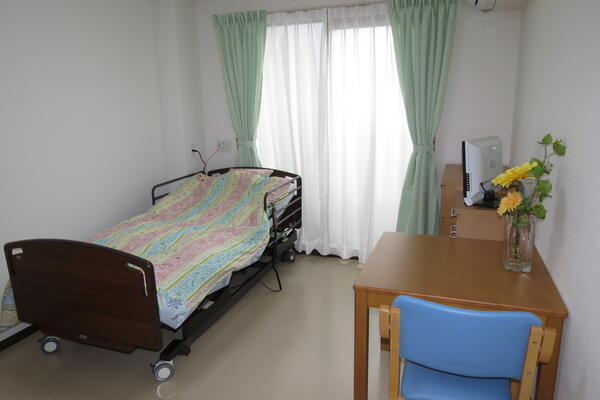 コスモスコート東山本（常勤）の介護福祉士求人メイン写真3