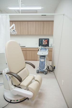 吉祥寺バースクリニック（常勤）の看護助手求人メイン写真4