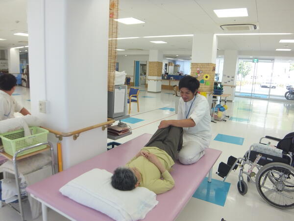 平成横浜病院（常勤）の理学療法士求人サブ写真1