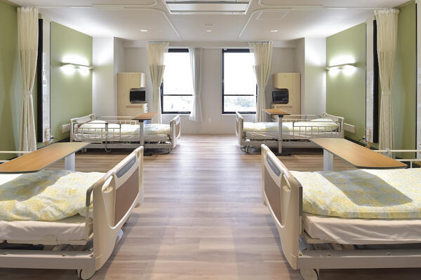 三愛会総合病院（常勤）の看護助手求人メイン写真5