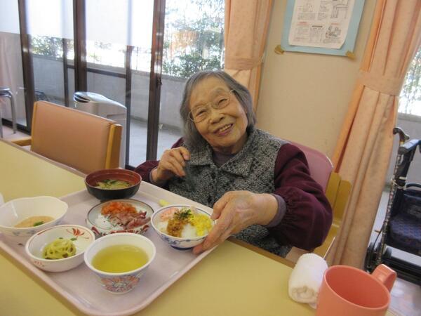 特別養護老人ホームゆめあいの丘（常勤）の介護職求人メイン写真2