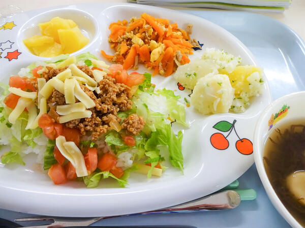 ははそノ森保育園（常勤）の栄養士求人メイン写真3