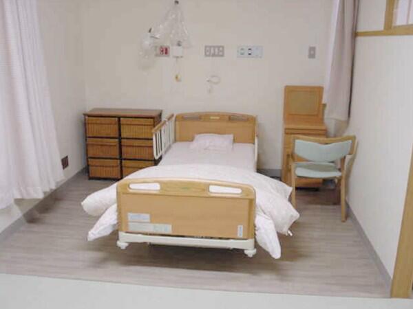 日新病院（病棟/常勤）の看護師求人メイン写真5