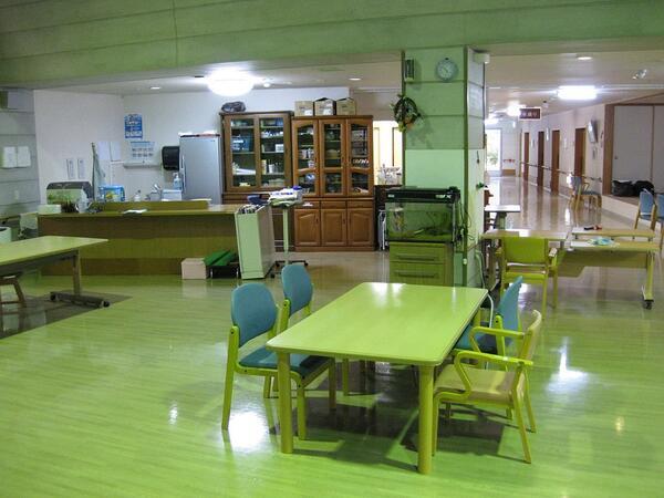 特別養護老人ホームあさぎり（常勤）の介護職求人メイン写真4