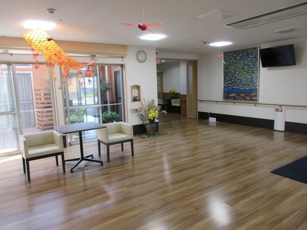 地域密着型特別養護老人ホームまゆやまの里（常勤）の介護職求人メイン写真2