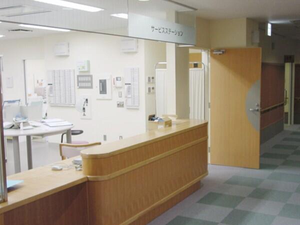 日新病院（病棟/常勤）の看護師求人メイン写真2