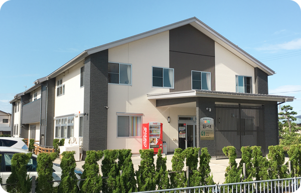 住宅型有料老人ホーム彩べえ(常勤) の介護福祉士求人の写真