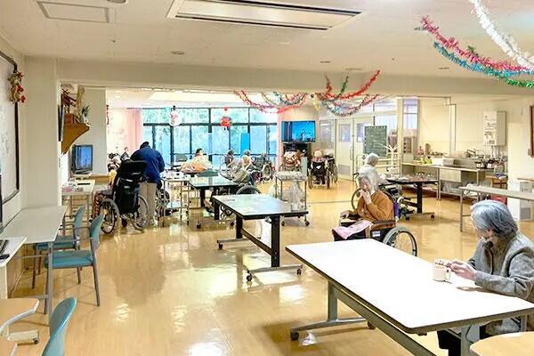 特別養護老人ホーム辰巳萬緑苑（常勤）の看護師求人メイン写真2