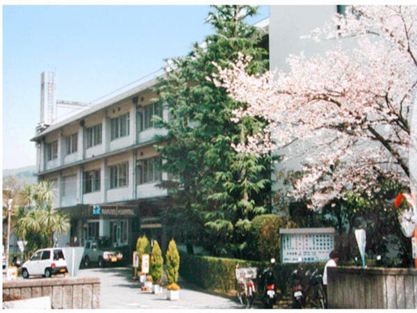 洛陽病院（パート）の准看護師求人メイン写真2