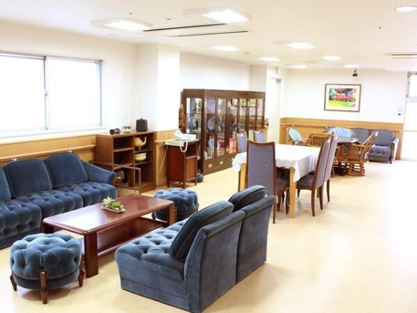 有料老人ホーム ウェルハイム八王子（パート）の介護福祉士求人メイン写真2